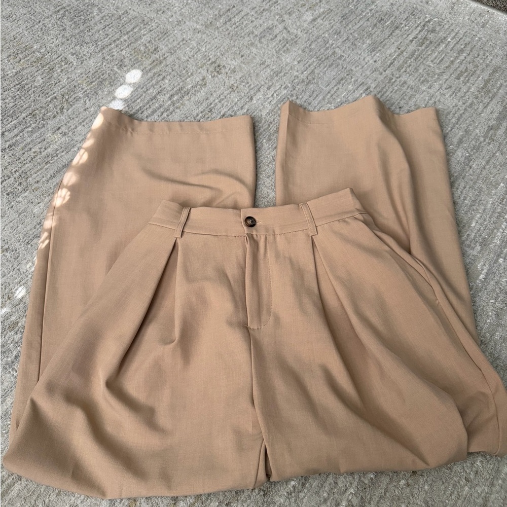 High-Waist Wide Leg Trousers - Camel
